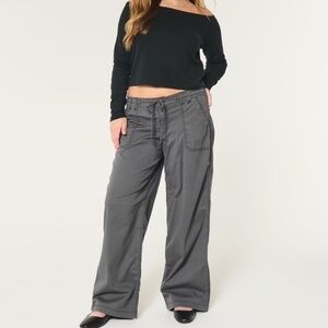 Low-Rise Super Baggy Pants Brand New Hollister